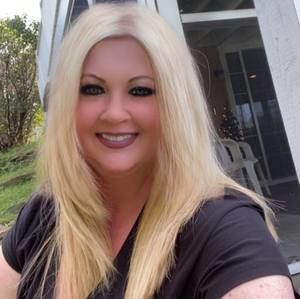 Meet your Posher, Heidi